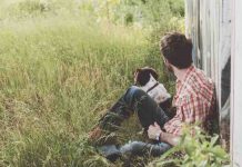 How Do Dogs Help With Depression? how do dogs help with depression